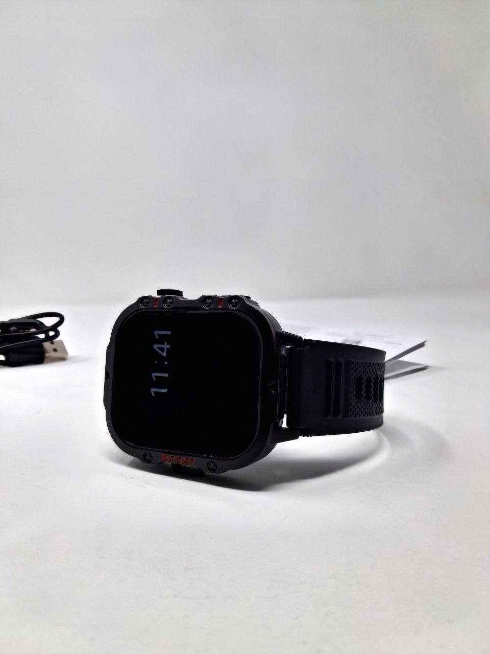ساعه سمارت باله امازون عسكريه من ماركة H19
شاشه نظام امولد عرض دائم 
مع فلاش إضاءة تصميم عسكري 🔦💡
مميزات 
شاشه سمارت اتصال  لمس بالكامل 
يدعم بلتوث 
حزام ساعه قابل للتبديل بأي نوع تحبون 
دقة شاشه عاليه + سلاسه قويه وسريعه 
شحن يدوم طويلا 14 يوم 
يدعم سبيكر صوت عالي جدا للاتصال 
يدعم برنامج ربط ينزل ع موبايل ايفون اندوريد 
اكثر من 400 خلفيات داخل تطبيق + اكثر من 165 وضع رياضي داخل ساعه 
يدعم بوصلة 🧭 + تايمر الوقت + منبة الوقت 
يدعم اللغه العربيه والإنجليزية 
تكدر تشوف رسالة ع ساعه بوضوح عالي 
تكدر تتصل وترد من ساعه ع اي مكالمة 📞


**إذا كنت صاحب هذا الإعلان وتريد حذفه لأي سبب، رجاءا أرسل رسالة إلى الدعم الفني**