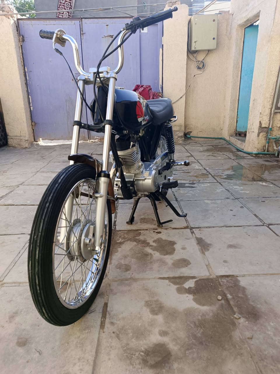 دراجة كلك للبيع مكفولة من بوكة السعر خاص الي يحب يشتري يتواصل علة هاذة الرقم ***********
