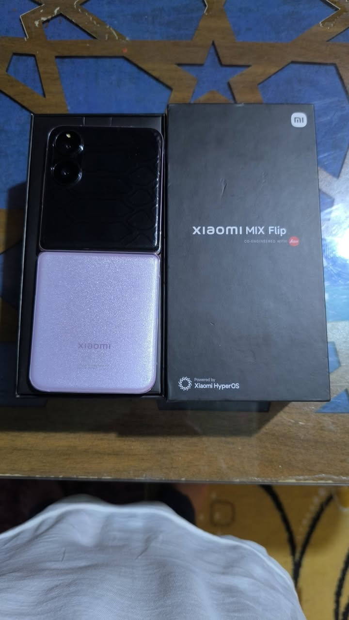 جهاز للبيع 
شومي mi mix flip
ذاكره 512 ع 12 +12 
نضافه 100/100 سعر 600 ملحقات كامله مكاني مسيب بابل 
***********
