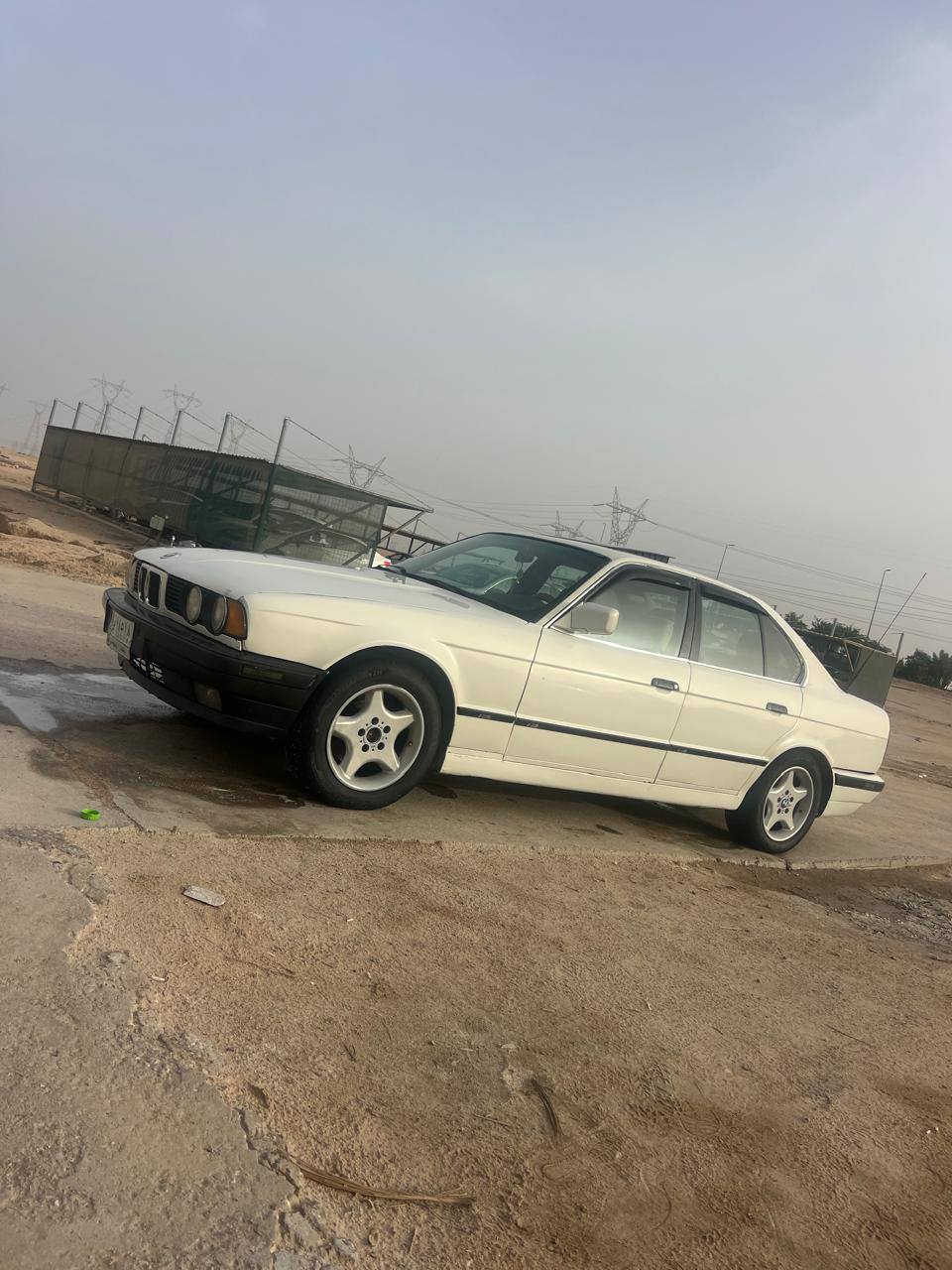 السلام عليكم مراوس شعندك نزل تريد تحويل او وكاله مكينه بلاد 25كير عادي سياره جاهزه حداديه من الطول لطول طوبه تبريد تخم تاير كهربايت كله شغاله ***********
