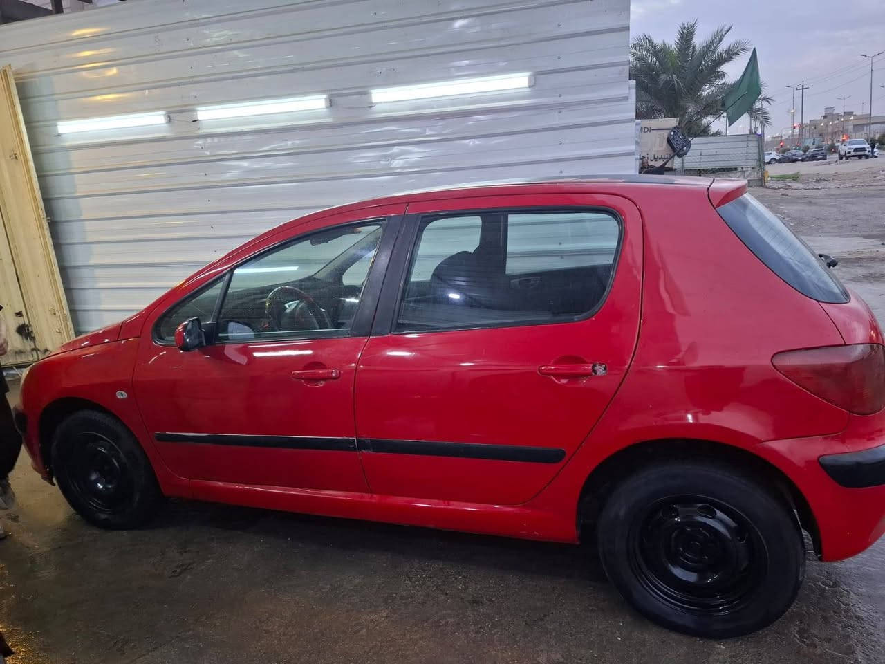 بيجيو 2005 كير اوتو رقم بغداد سياره جاهزه ونضيفه السعر 42
***********
