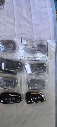 بصمات سيارات  سعر القطعة ب7الف بيع كل الكمية 07703121644