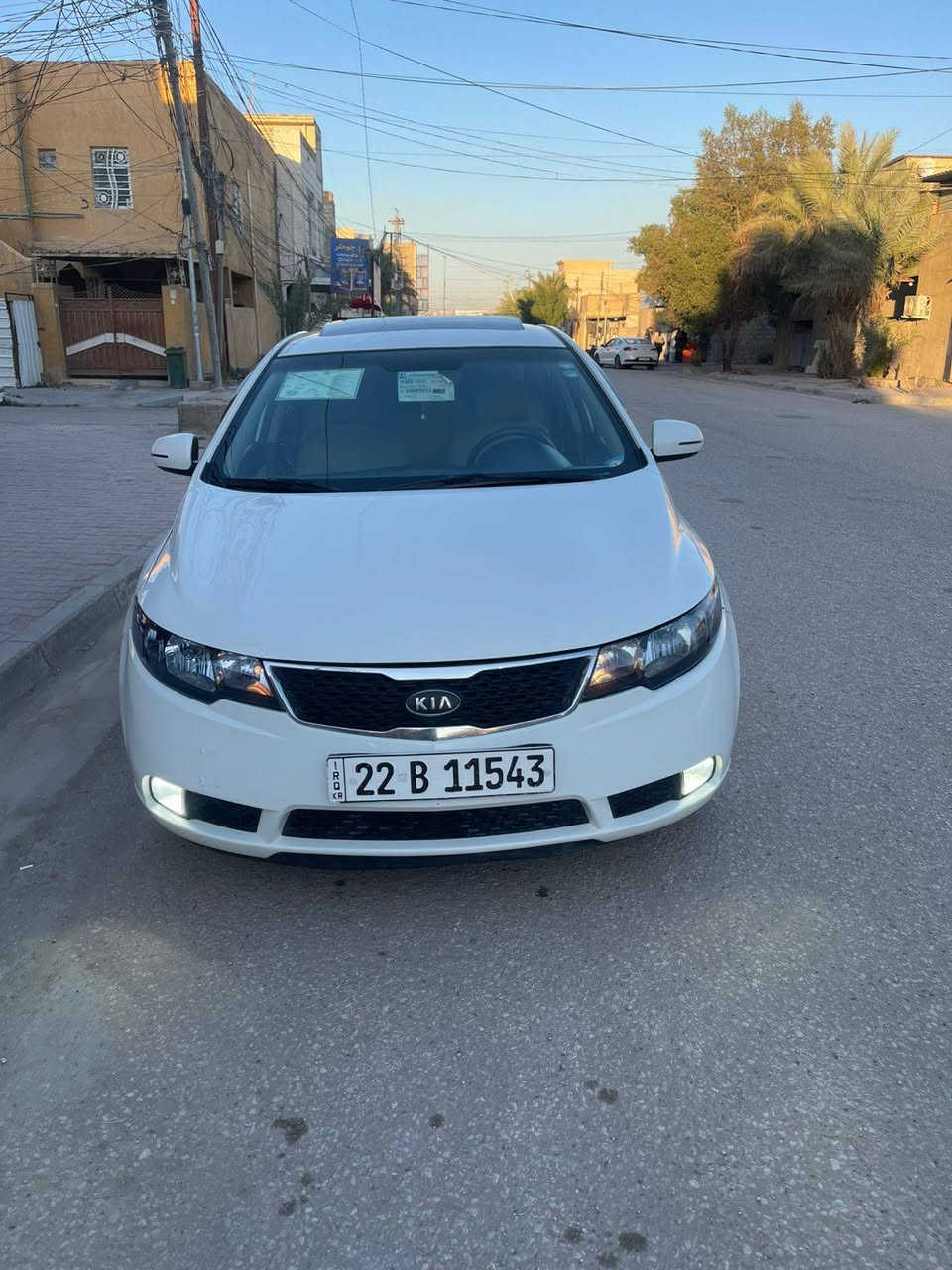 السلام عليكم
كيا سيراتو  موديل 2013 
السعر 103$ وبيها مجال 
مكينه 1600 دوش جاهزه تبريد حداديه تخم تاير 
السياره بيها ثلاثه قطع صبغ فقط الاستفسار 
***********  مكاني كربلاء المقدسه
