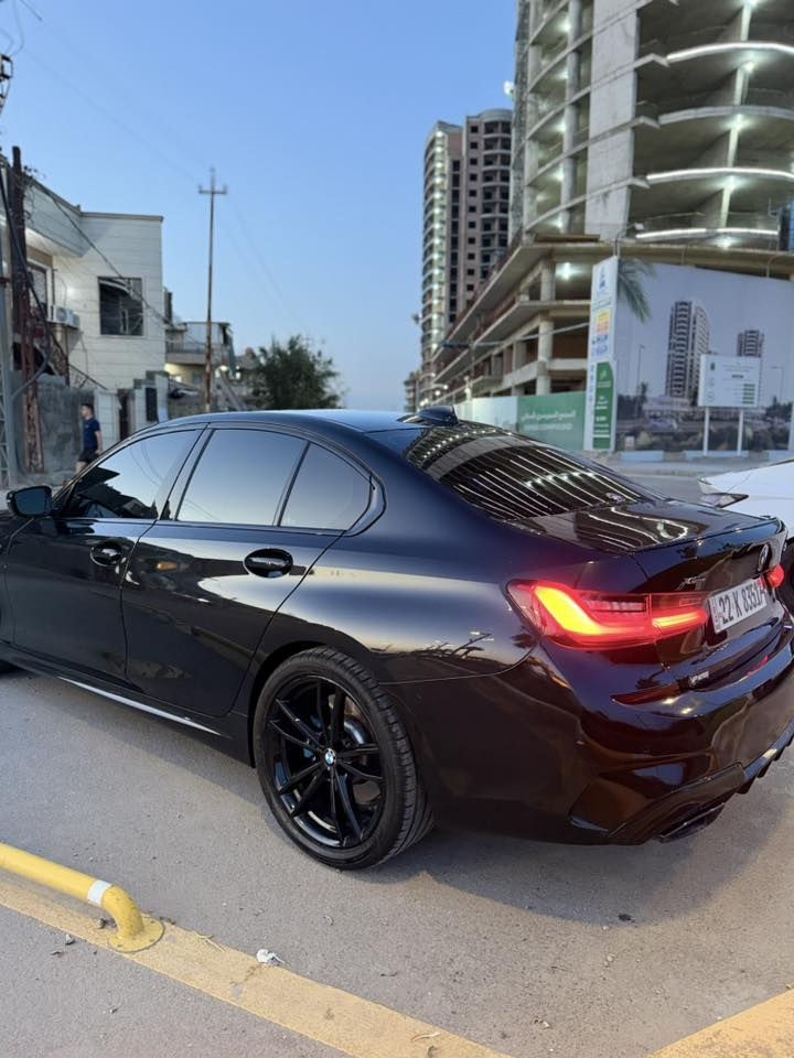 للبيع BMW 330i موديل 22

السيارة M بكج بلاد مختمة بكل مكان حتى البصمة M 

محرك 2000 تون بور تيربو 
تشغيل عن بعد 

تدفئة كشنات وخزن وداخل قرميدي 
الوان داخلية محيطية بالدشبول وبالبوب 

شاشة دجتل كبيرة ونظام كار بلي وايرليس 

حساس امامي خلفي ورادرات جانبية وامامي 

فتحة السيارة ونظام (الأيمائات) تعلي الصوت وتنصي بلأشارة 

حادث السيارة بنيد فقط صبغ بدون دواخل شرط 
ايرباك ستيرن وبردة راجع سستم 

رقم اربيل وجاهزة هزة وباج تضليل 

السعر 255$ ورقة وبيها مجال بسيط

مكاني بغداد /***********

