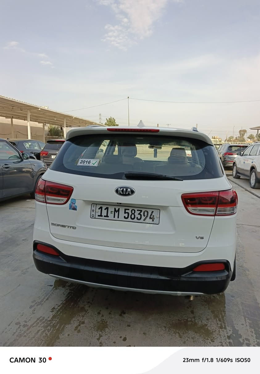 سلام عليكم للبيع سورنتو خليجي موديل 16 سياره بيهه سونار ماشيه 105 فول مواصفات بصمه جنطه كهربا مكان سياره بغداد الراشديه للاستفسار على هذا الرقم ***********
