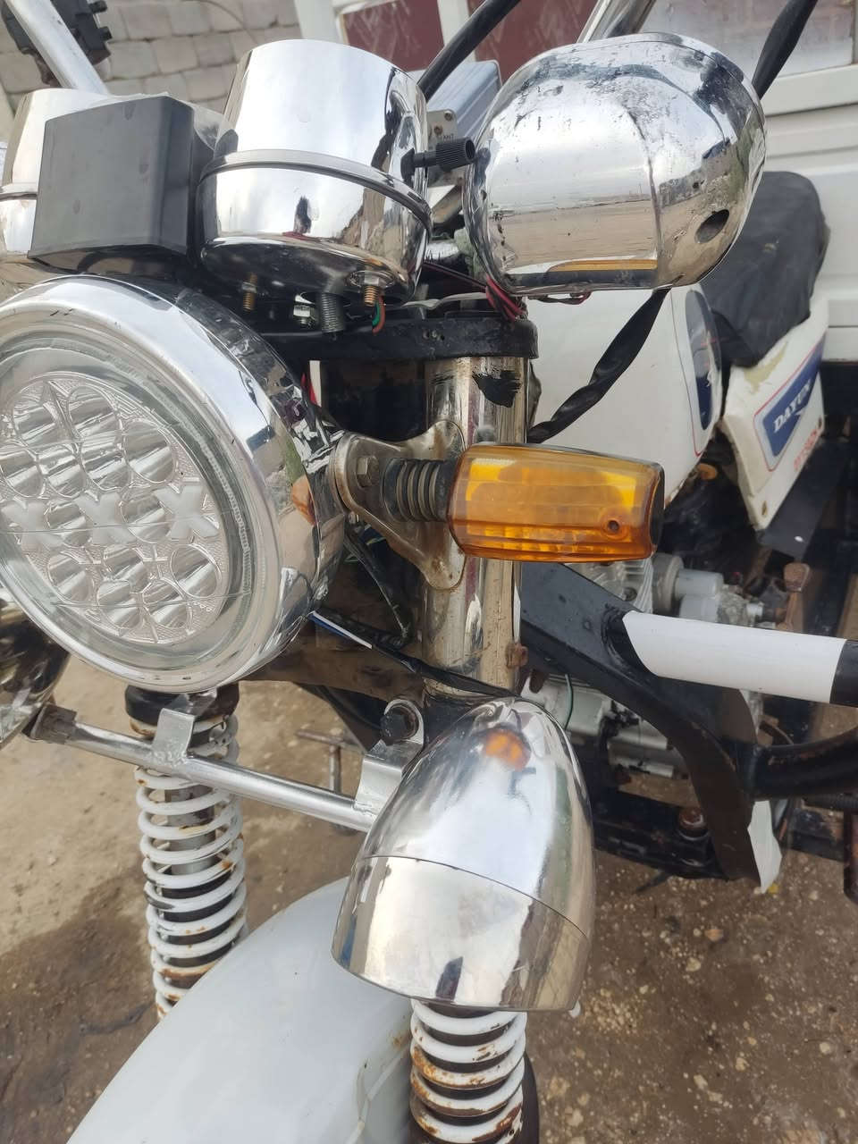 سلام عليكم ستوته البيع 2018ستوته كامله وراق كهربياتهه كلهه شقاره نكر سلف مكينه ما مفتوحه سعر مليون350بيهه مجال شراي هاذ رقمي***********
