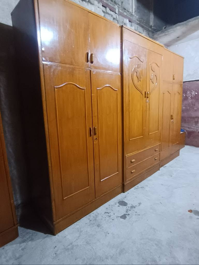 غرفه للبيع داخل وخارج صاج جدا نظيفه السعر 700,وبيها مجال مكانها حله اي ستفسار اتصلو. *********** حلة, بابل
