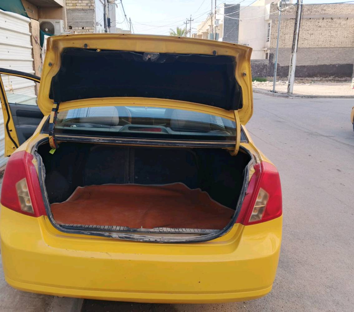 🚖 للبيع شفرليت أوبترا 2012 – تكسي بغداد 🚖
للبيع او مراوس حسب القناعة
▪️ موديل 2012
▪️ رقم بغداد
▪️ باسمي مباشرة والتحويل ثاني يوم
▪️ هزّة جديدة
▪️ سونار موجود (موضح بالصور)
▪️ صافية من الغرامات والهيئة
▪️ السنوية والرقم الإنكليزي مجددات حديثاً قبل 4 أيام
▪️ السيارة جاهزة للعمل
📌 ملاحظة: التبريد يحتاج تصليح.
💰 السعر 68 ورقة وبيه مجال للجاد بعد المعاينة.
الحمد لله السيارة نظيفة وأوراقها كاملة، والله يبارك للشاري ويعطي خيرها ويكفيه شرها.
📞 للجادين بيها مجال بعد ما تگلب السيارة وتقتنع. 🚖✨