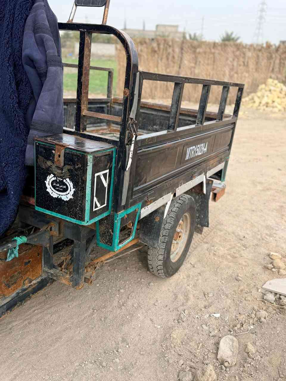 سلام عليكم ستوته للبيع موديل 2014مكفوله ولا قطره صبغ السكن السماوه***********
