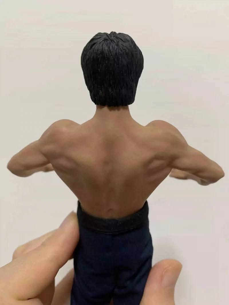 مجسم بروسلي 

تفاصيل فول عالي كوالتي راقي جدا 

القطعه لا توصف 

البنطرون قماش 

و مع رأس اضافي 

القياس 18cm

السعر 30 الف 

توصيل جميع المحافظات 5 الف


**إذا كنت صاحب هذا الإعلان وتريد حذفه لأي سبب، رجاءا أرسل رسالة إلى الدعم الفني**