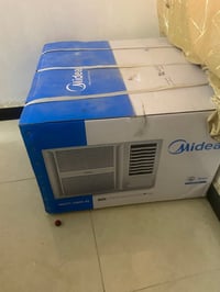 مكيف طنين ميديا حار بارد جديد بس مكان ماعندي اخلي 450 اريده 0771233258...