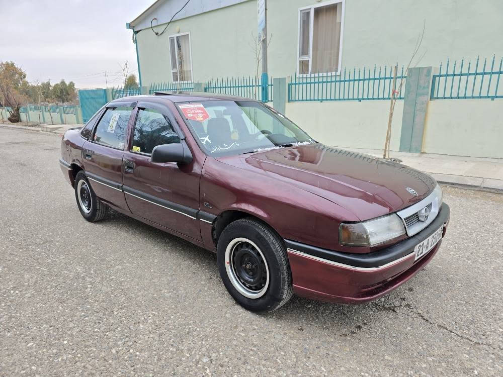 ژ.م.***********=***********چمچماڵ
ئۆپڵ ڤیکترا مۆدێل ۹۱ مەکینە ۱٨ گێڕعادی
گێڕو مەکینە بەشەرت بێ لێدراوی بێ دەعم
سنوی تا  ۲۰۲٨ تازەیە مەرجی تونوتۆڵی تازەیە
کۆبونی بەنزینی کرکوکی هەیە دفتربنزین
سقف سڵایت کارەبایی قفڵ مرکزی
چوارتایەی لۆک تاقم دواوپێش بەشەرت شمشمل, السليمانية
