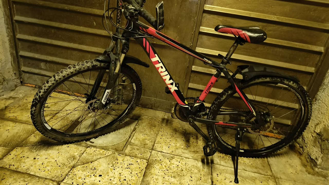 بايسكل جبلي TRINX أصلية 🚲🔥
حالة جيدة جداً ونظيفة، تم استخدامها استخدام خفيف.
سرعات أمامي وخلفي شغالة مضبوط 👍
بيها مساعد أمامي لامتصاص الصدمات.
إطارات عريضة مناسبة للشارع والتراب.
مناسبة للشباب وللاستخدام اليومي.
السعر: (90)وبي مجال
الموقع: (بغداد-بغداد الجديده)
للاستفسار خاص 📩
7770261002


**إذا كنت صاحب هذا الإعلان وتريد حذفه لأي سبب، رجاءا أرسل رسالة إلى الدعم الفني**