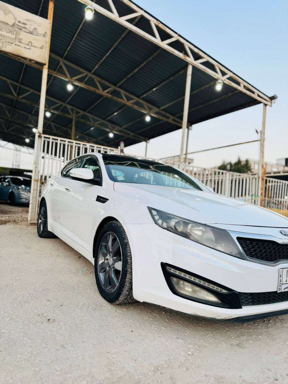 السلام عليكم 
كيا اوبتيما موديل ٢٠١٢
 فول مواصفات، بصمه، بانوراما، مكفولة من صبغ، من تبديل، من حادث 
بيها ملاحظات بسيطه 
السياره بإسمي، رقم بغداد 
السعر/ ١٢٨
عنواني/ حله شارع ٨٠ 
رقم/ ***********
***********
