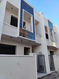 يتوفر لدينا دار للبيع طابو زراعي سند 25 مساحه 50م طابقين غرفتين يحتوي ...