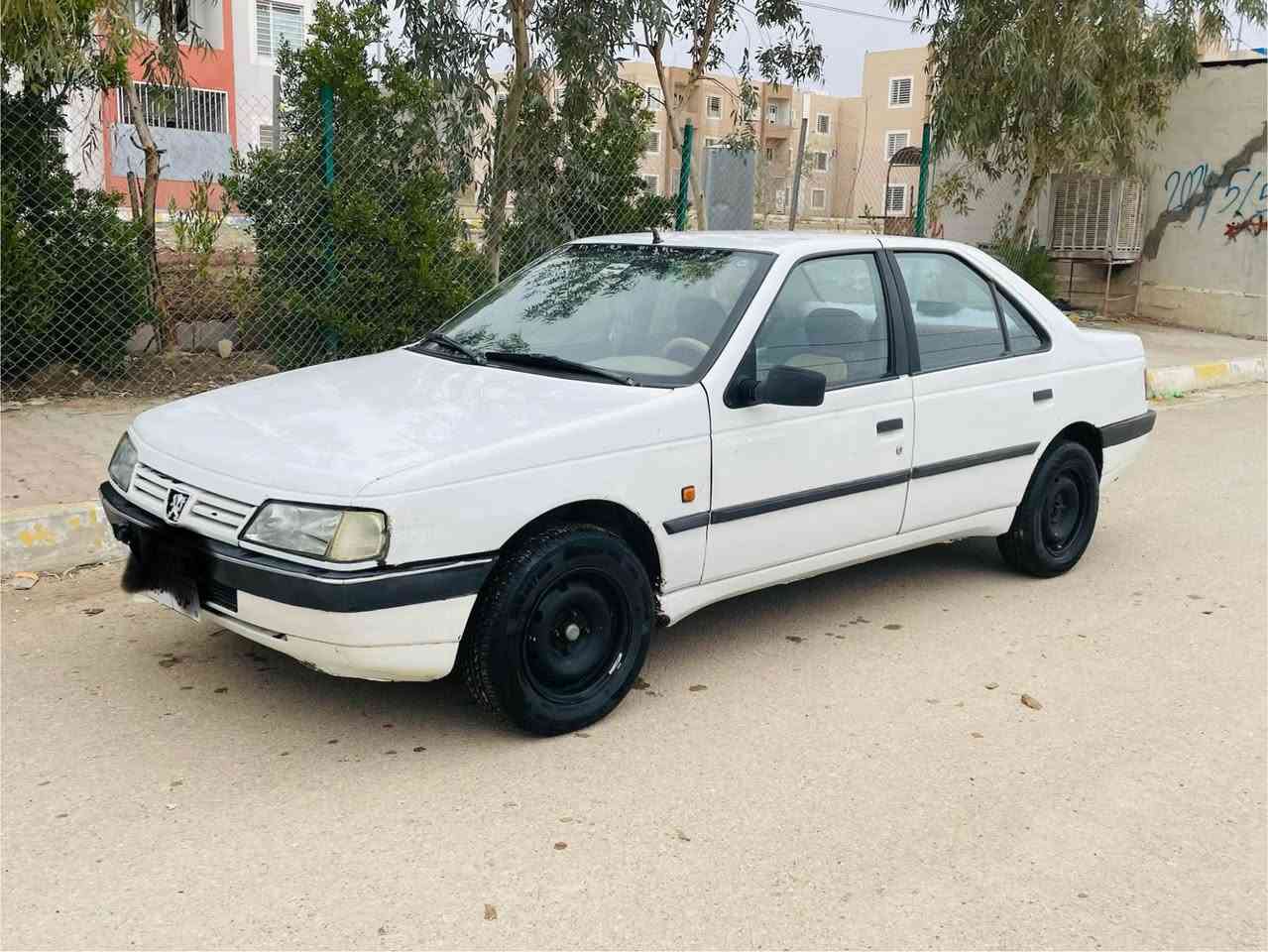 سەرەتا بەناوی خوای گەورە  

بیجو روا 
مودیل ٢٠٠٩ 
گێرو مەکینە بەشەرت 
ئەسکلی تازەی بۆ بەستراوە  
تایەی تازەیە 
پێشو پشتی  بەشەرت هیچی نیە 
تەبریت لەسەر سویچ 
گەرمی مەزبوتە 
کارەبای هەمو گیانی بەشەرەت 
رەقەم هەولێرە 
سەنەوی بەسەر چوە 
سعری ٣٩مەجال 
*********** كركوك, العراق
