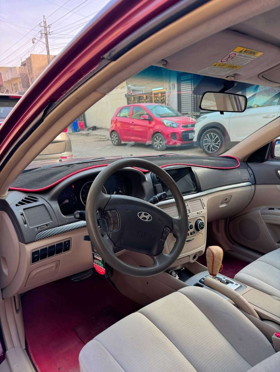 السلام عليكم  للبيع سوناتا امركي  2008
مكينه 2400 رقم بغداد حادث امريكا جاملغ وبنيد  بدون اي حادث اخر مصبوغه حزام بدون اي دواخل اثر جراد  بسمي   /  كامله من كلشي كير مكينه صدر تبريد كلشي جاهز بيها 
  السعر  87  وبيها مجال قليل حق الجيه  مكان بغداد الاتصال  على الرقم  ***********
