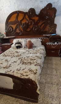غرفة خشب عراقي • ثقيل • ايسر