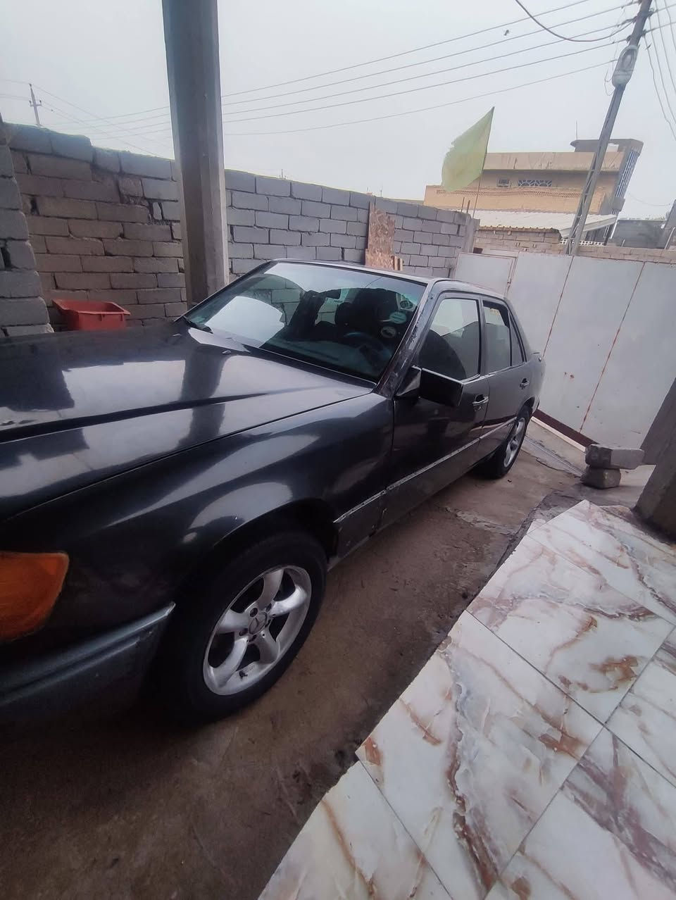 بيع مستعجل 
مارسدس دب للبيع رقم قادسيه موديل 1996 اللون رصاصي فيلي محرك فيفيتي السعر 32 العنوان الناصريه حي ألحسين السنويه لل2027 
للأستفسار ***********

