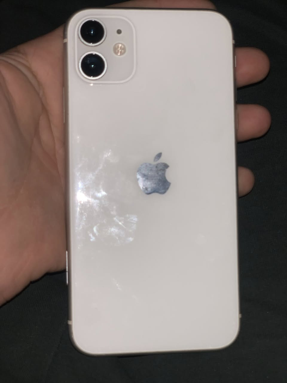 ‏سلام عليكم 11 عادي ذاكرة 128 بطارية 66 جهاز ابد ما مفتوح بس في طبع بشاشة ‏مكاني بغداد ***********
