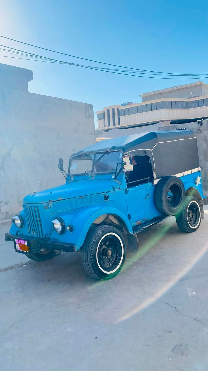 جيب
كير عادي (خمسه كير محرك تواي) 
تايرات جدد
رقمها ديوانيه  16 نكليزي 
سنويه لـ30 بسمي شرط تحويل  
سياره خير من الله ماناقصها شي  العنوان ديالى _جلولاء 
للستفسار الاتصال ***********
مامتواجد فَيس بوك
