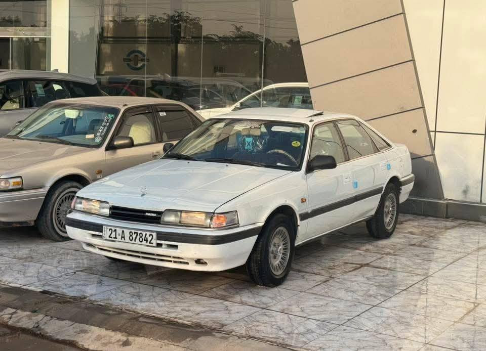 مازدا 626 1990 ڕەقەم سلێمانی هەشت و بەخ  جام کارەبا قفڵ مەرکەزی ناو گێچو کارەبای مەزبوت   بۆیاخ پەڵە پەڵەیە هەیەهەیکەلی زۆر جوانەنرخیی 46  وەرەقەو مەجالێکی کەم شوێن سلێمانی***********  ا
