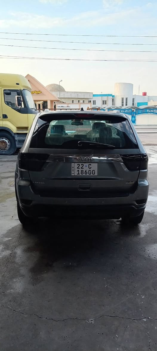 سلام عليكم 
جيب لريدو 2012
سياره جاهزة من كلشي

كندي بدون أي ضربه فقط بيها صبغ جاملغين اماميات أو  جاملغ خلفي
السياره توني امسوي حداده اماميه اوخلفيه ومكلفتني 750 ألف ولوصل موجود
السنويه توني امجددها 
السعر 145  ايذ امروس هم عادي  مكاني البصرة معرض الرفدين تواصل واتس *********** أربيل, العراق
