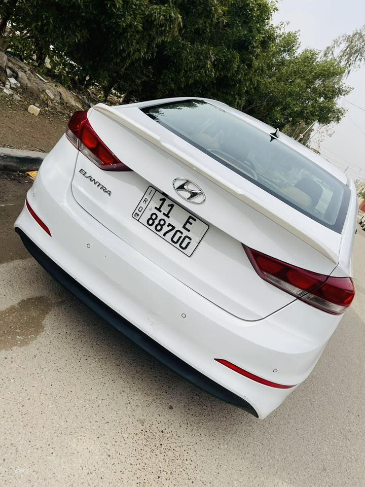 بسم الله خير الاسماء
2018 النترا خليجي كفاله من الصبخ تكحيل فقط

سوبر موصفات فول عده البصمه

رقم مميز بغداد

ماشيه 91

تحويل مباشر

سعر  157 ومجال وبالعافيه🤲🏼

*********** بغداد
