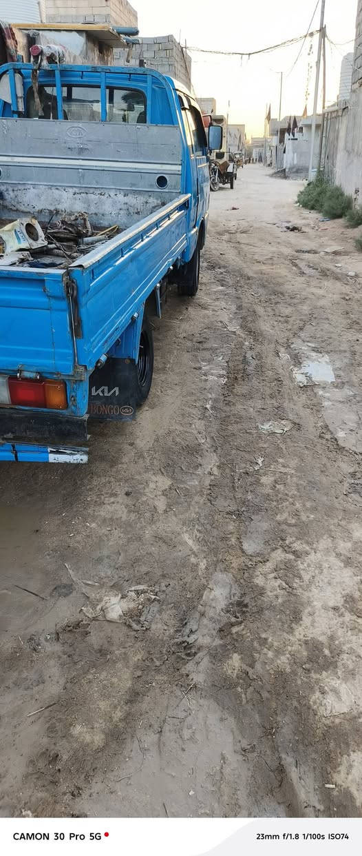 كيه حمل بنكو موديل 95 سنويه ل28 كير ومكينه مكفولات تخم تايرات جديد السعر 55وبيها مجال وراعيها يريد امداور
 العنوان كربلاء قرب سيطرت الابراهميه 
الستفسار هاذ رقم ***********
