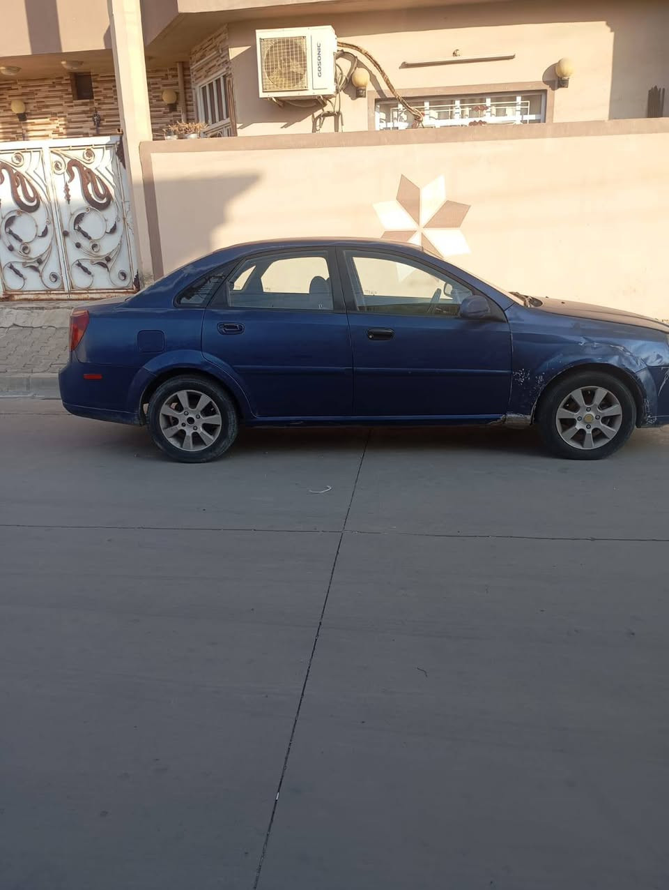 اوبترا للبيع  موديل 2005  مسجلة رقم صلاح الدين بدون اضبارة كير اوتوماتيك بيها الكير شوية يخربط. وحاليا تمشي شغالة  السعر 33 وبيها مجال واذا مقدمة والباقي أقساط هم يرهم للاستفسار   ***********
