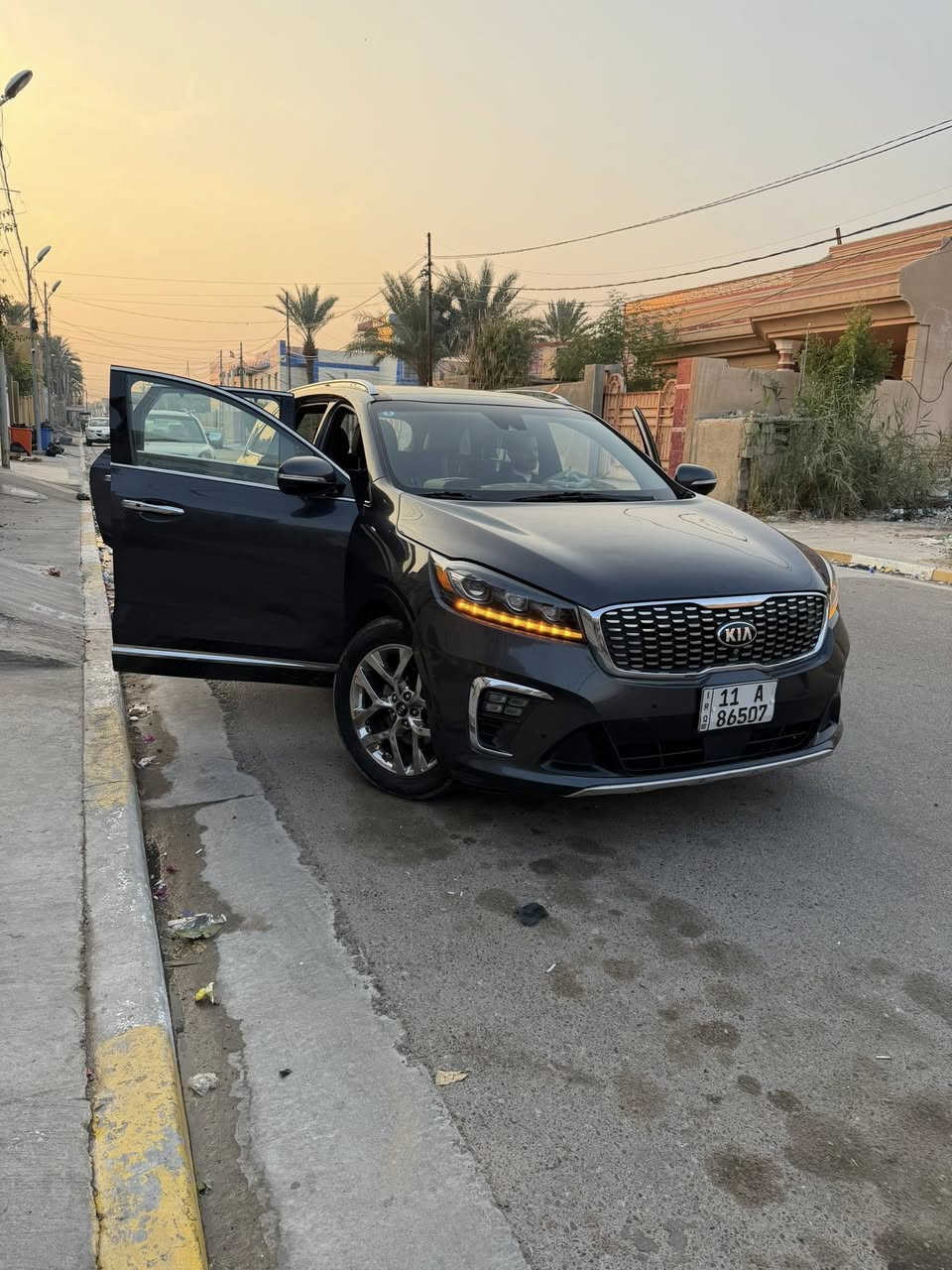 السلام عليكم
سورنتو موديل 2019فول sxl
مكفوله كفاله عامه بدون ضرر وارد أمريكي
قطعتين بانوراما ماشيه 100
السياره فول نظافه
كشن جلد مساج تدفئه وتبريد
خزن ميموري 
السعر 22وبيها مجال بسيط
للاتصال ***********
