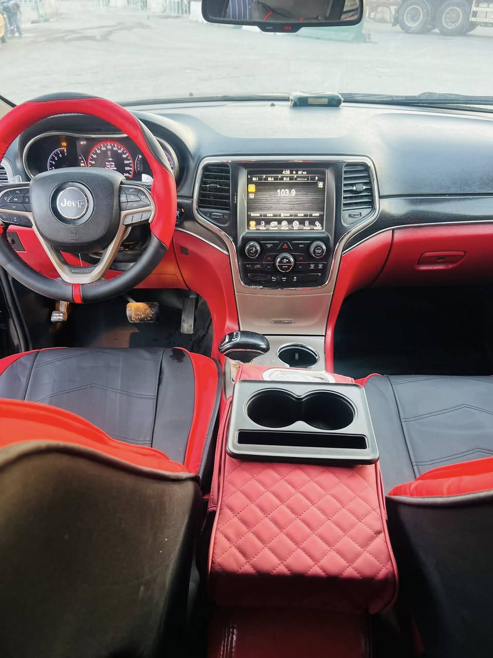 السلام عليكم جيب لاريدو 2015 كير محرك خير من الله بسمي حداده نص تبريد ثلج فتحه نص فول رقم ذي قار ***********السعر 150 بيها مجال
