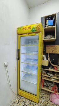 للبيع 300الف نضيف جدا  07903466924