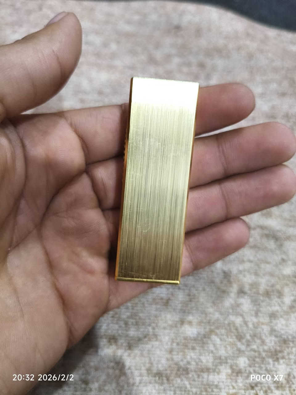 سلام عليكم
قداحة برنس ياباني لوك 
طلاء ذهب 
انتاج سبعينيات غير مستعمل 
ساعة شغالة.


**إذا كنت صاحب هذا الإعلان وتريد حذفه لأي سبب، رجاءا أرسل رسالة إلى الدعم الفني**