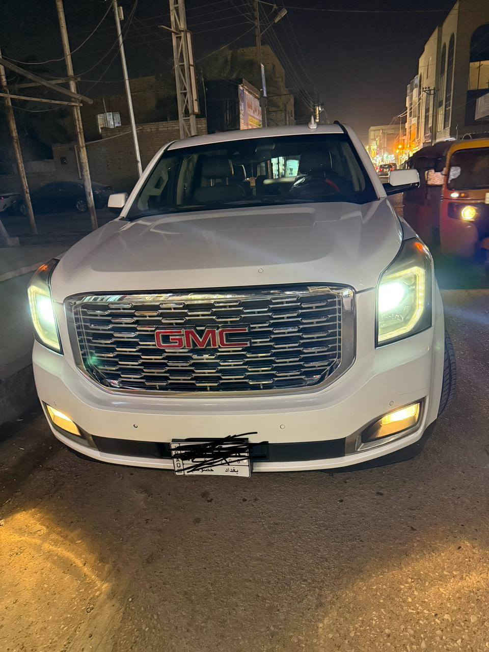 جمسي دنلي فول مواصفات (vip) 
جكات 1/1  موديل: 2019 / 
ماشيه 80الف وقابل لزياده
السيارة بيهه جاملغ وبنيد 
مواصفات:العينه إلكترونيه 
فور ويل +تو ويل+اوتو
بصمة وتشغيل عن بعد
  فتحة سلايد 
سيستم سماعات كلش عالي 
داتا شو وعرض على الجامة الامامية
شاشه بسقف 
لايتات زنون اصل عدسات
بلاجكتور زنون LED 
بصمة ابواب 
تشغيل عن بعد 
كشنات  كهربائي 
كشنات خزن 
كشنات تدفئة وتبريد 
كشنات خلفية تدفئة 
كشنات مساج
دبلات كهرباء  
رادار امامي خلفي 
رادار نقطة عمياء 
رادار خط شارع 
صندوك كهربائي 
شاشات عدد 2
حساسات امامية خلفية 
مرايات كهربائي 
عدم تصادم
توقف ذاتي
*********** محافظة ميسان
