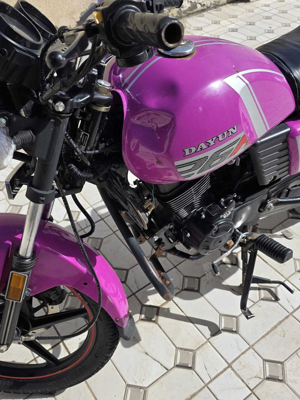 السلام عليكم دايون للبيع موديل 23 اوراق اصولي مكتب حسين ادراجه خير من الله ادراجه تخبل كلشي شغال بيه فقط تانكي كما موضح في الصوره /العنوان بابل قضاء الهاشميه /خاص مغلق/ اي استفسار اتصل وبيك خير وتدلل /***********/ السعر 1700
