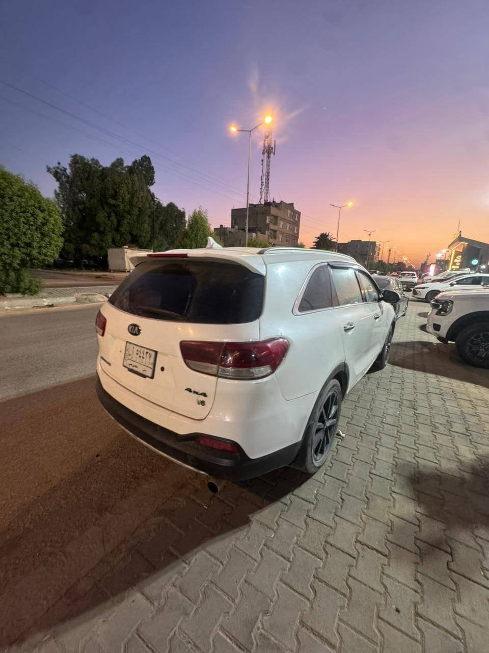 سورنتو 2018 رقم بابل سيارة بكربلاء ماشية 100الف صبغ عام متجاية كير ومحرك 6 كفالة تبريد خليجي السعر 137 وبيه مجال بسيط 
للاستفسار ***********
