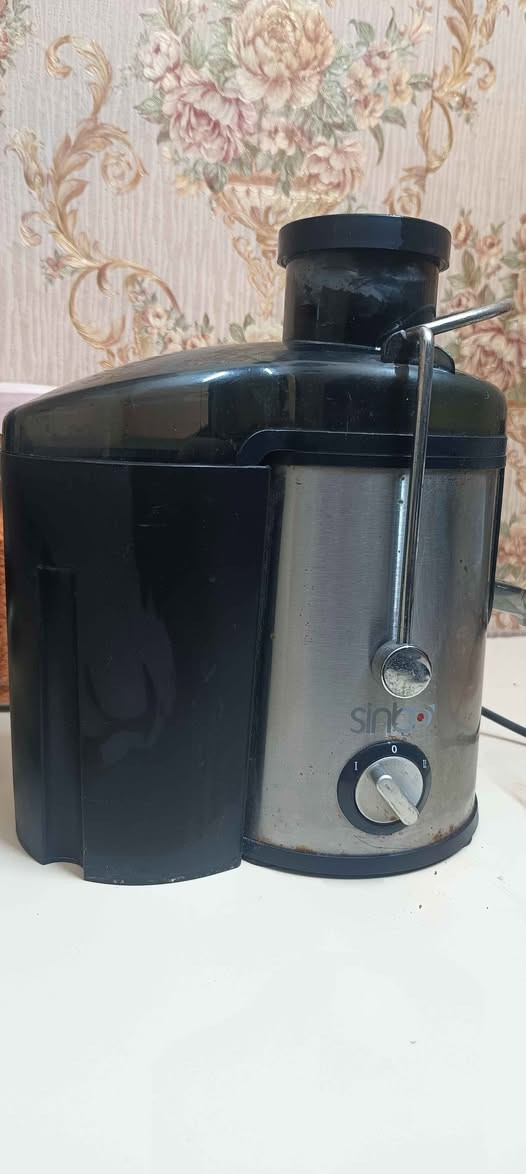 معصارة فواكه الاصلية مال بالة على الفحص ماركة اوربية المكان بغداد*********** بغداد, العراق
