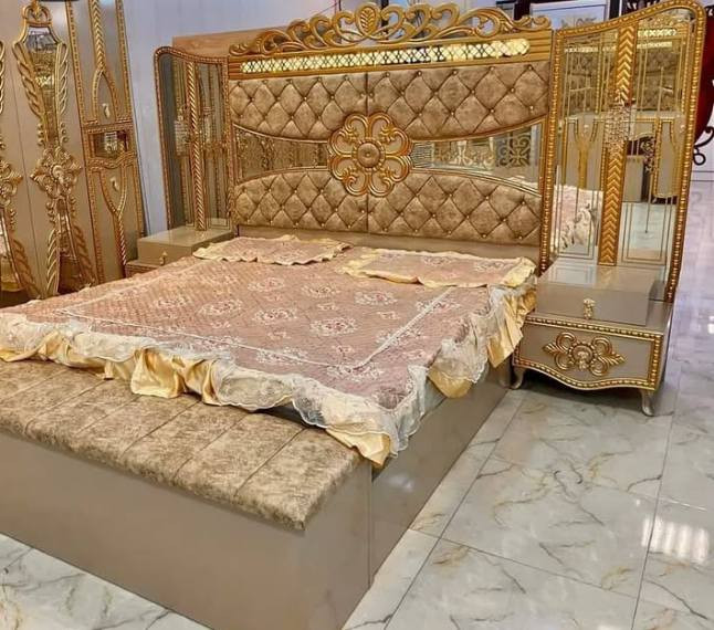 غرفه ظخمه تركيه جديده أي ظرر مابيهه السعر مليون 9قطع العنوان الرمادي الورار قرب مرسين ماركت الرقم ***********
