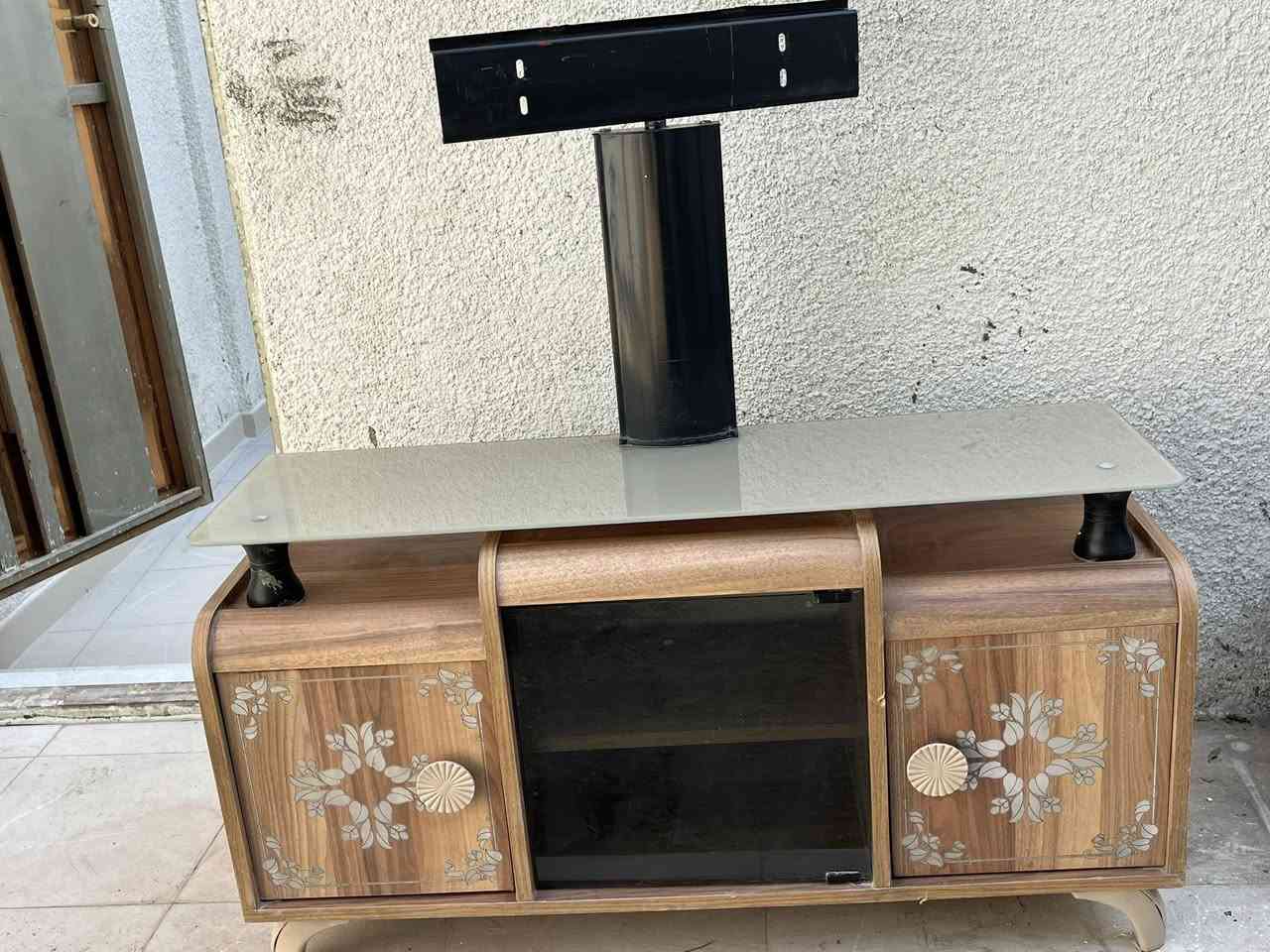 للبيع مكاني بغداد  ميز بلازما


**إذا كنت صاحب هذا الإعلان وتريد حذفه لأي سبب، رجاءا أرسل رسالة إلى الدعم الفني**