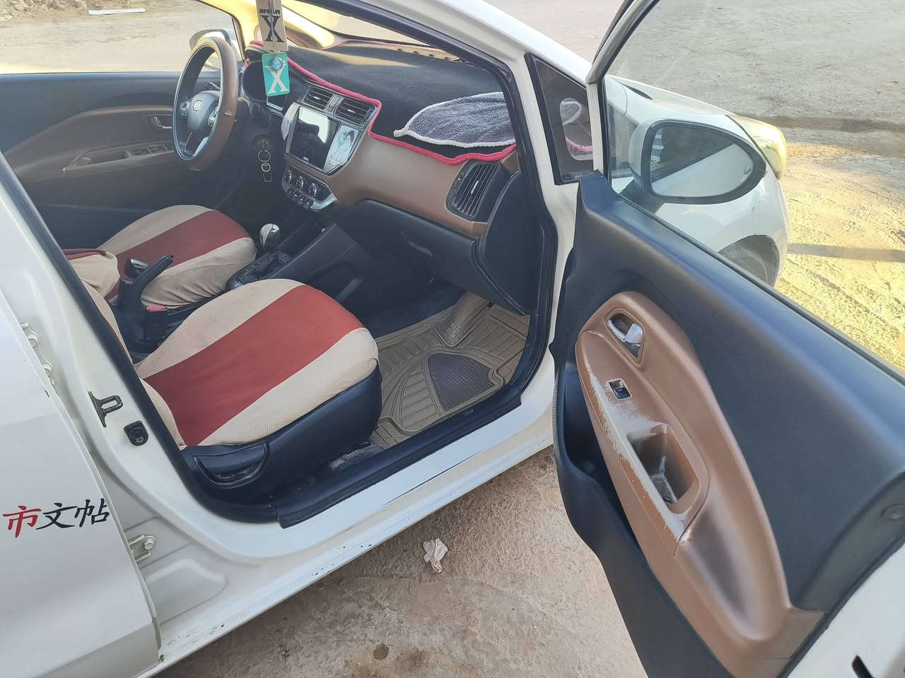 السلام عليكم للبيع او مراوس موديل 13 سيارة بيها نص جاملغ خلفي ضربه وبيها بارد  والباقي جاهزه  سيارة نظيفه وتخبل سعرها 80وبيها مجال محرك وكير وحداديه وتخم تاير و كهربائيات كلها جاهزه لاخر حبايه  علمأ سيارة صبغ حزام بدون ضرر ***********
