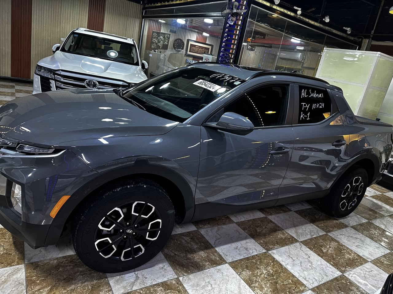 للبيع بيكم سانتا كروز 23 كلين 2500 محرك فتحه بلسقف بدون رقم تصال ***********
