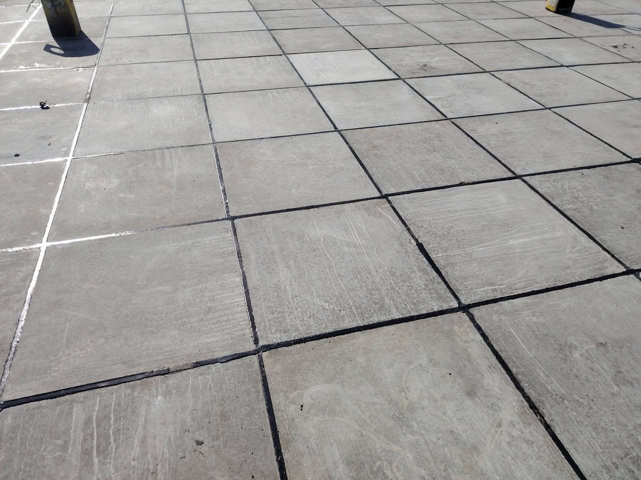 السلام عليكم يوجد كادر العادة الماستك  وترميم السطوح القديمه والمدارس وجميع دوار الدواله لتطبيك شتايكر السطوح نشتغل عمل وكرسته وعمل نعمل في بغداد وبابل وكربلاء وكل المحافظات للاتصال***********
*********** واتساب
