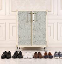 للبيع • خزائن • توصيل متوفر