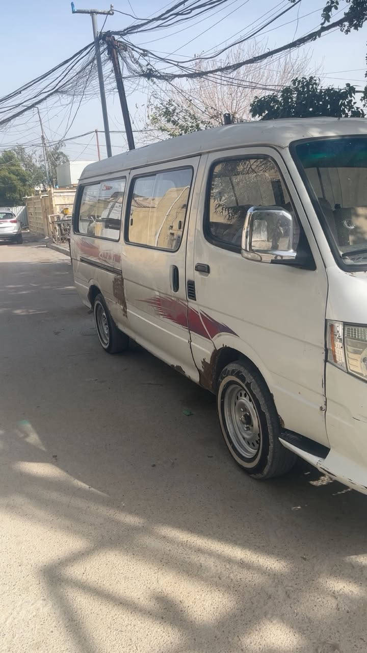 سياره فتون موديل 2012الـسعر 40رقم التليفون ***********
