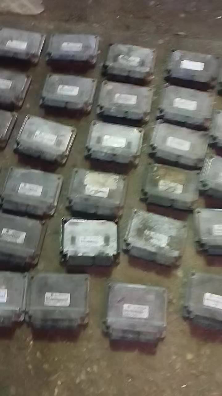 بسم الله ما شاء الله 
كل سنه وحضراتكم طيبين وعام سعيد عليكم جميعا 
النهارده الاثنين اول يوم في شغلنا باذن الله منزل كنترولات 
1000ج كنترول جيتا سكودا 5 فانتازيا جولف 5
ABK  AZg  S r  كهرباء سيات ابيزا سيات ليون جولف 4
باسات B6
اللبيني هرم عند اولاد رجب مخزن خلف برج الضاحي 
01020145554 أيمن هاشم


**إذا كنت صاحب هذا الإعلان وتريد حذفه لأي سبب، رجاءا أرسل رسالة إلى الدعم الفني**