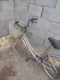 من رخصة المدير  للبيع بايسكل حجم ٢٦ مال باله ياباني البايسكل كلش نضيف ...