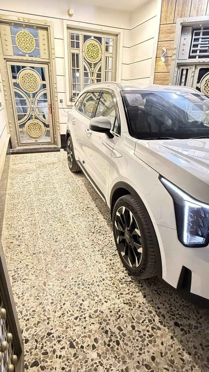 سلام عليكم
سورنتو موديل 25
زيرو ماشيه 440 كيلو
ضمان شركه الدوليه
باسمي رقمي بغداد
مواصفات السورنتو المعروفه
3 قطع تبريد
كير موس كرستال 
صندوك كهرباء
كشنات اماميه كهرباء
مغلف جلد بلادي 
ارضيات روزلاين 
السياره مغلفه بوب حراري
ويل 20
مري شفط 
دشبول ديجيتال
اندرويد اوتو وابل كار بلي
شحن لاسلكي

327 وبيها مجال حك الجيه

محتاج واريد ابيعها 
مكاني الفلوجه 

*********** هذا رقم رعيها اني مكلف بالنشر
