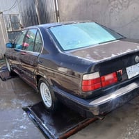 بي ام دبليو ٥٢٥ • كير عادي • مسكر