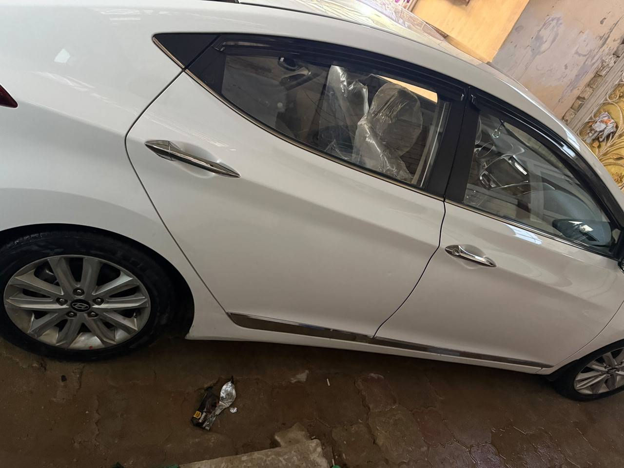 سلام عليكم النترا  موديل 2015 فقط بنيد مبدل مال شركه فول مواصفات قطعتين تبريد امامي خلفي سياره جاهزه من كلشي تخم تاير حداديه تبريد ثلج مكينه 1800 السعر 125 وبها مجال رقم الهاتف *********** بي واتساب
